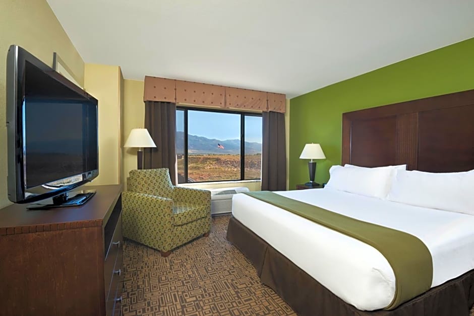 Holiday Inn Express Richfield