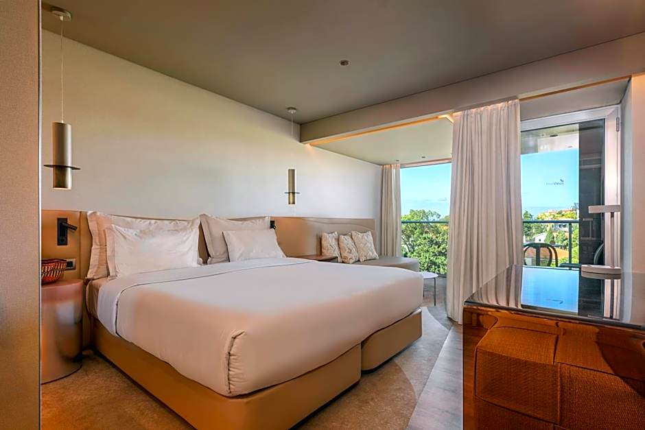 The Views Baia - Adults Only