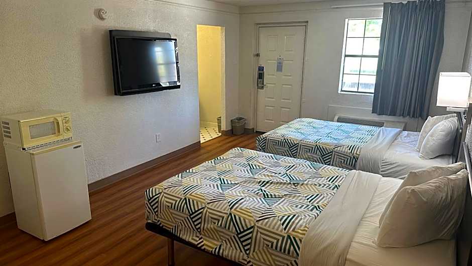 Motel 6-Beaumont, TX