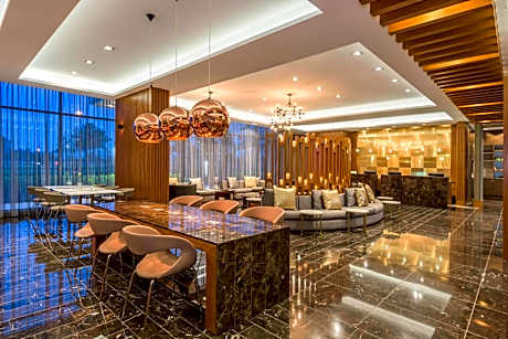 Courtyard By Marriott Bogota Airport