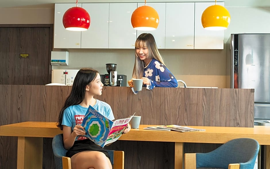 Park City Inn & Hostel - Yonghe Taipei