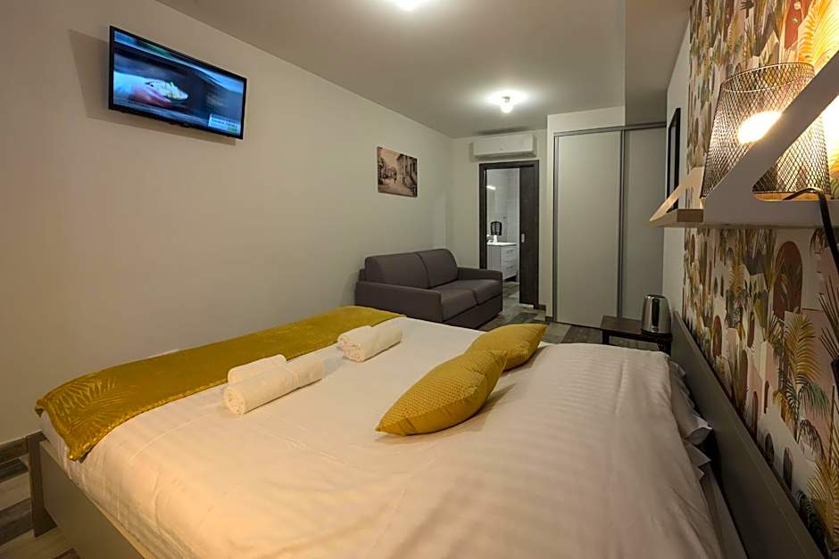 Hotel De La Croisée