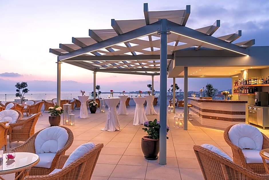 Constantinou Bros Athena Royal Beach Hotel