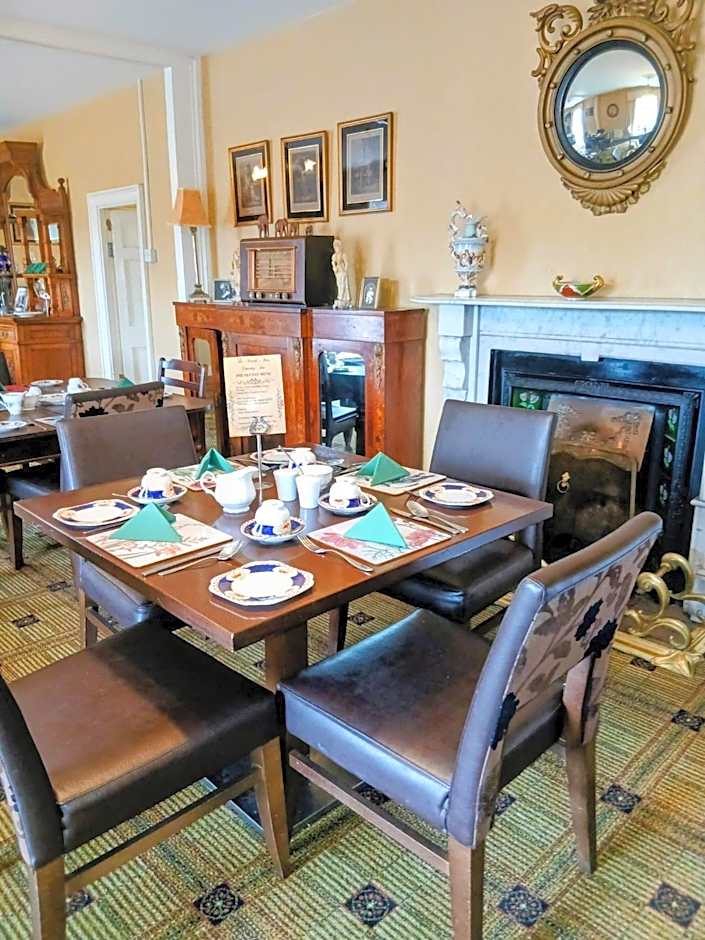 Meath Arms Country Inn