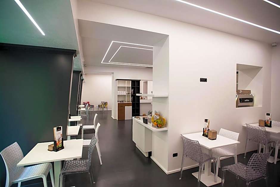 Adalesia Hotel & Coffee