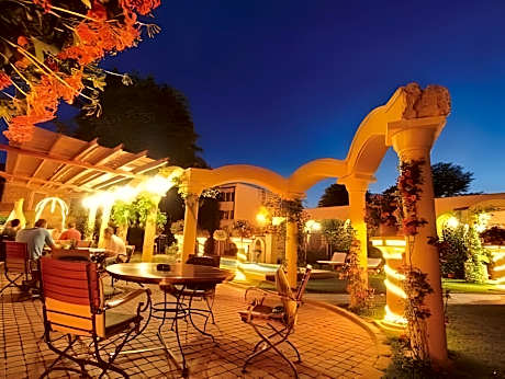 Hotel Bow Garden