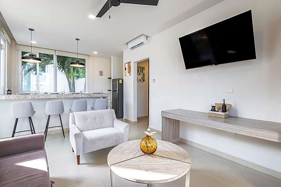 Azulea Isla Mujeres Hotel