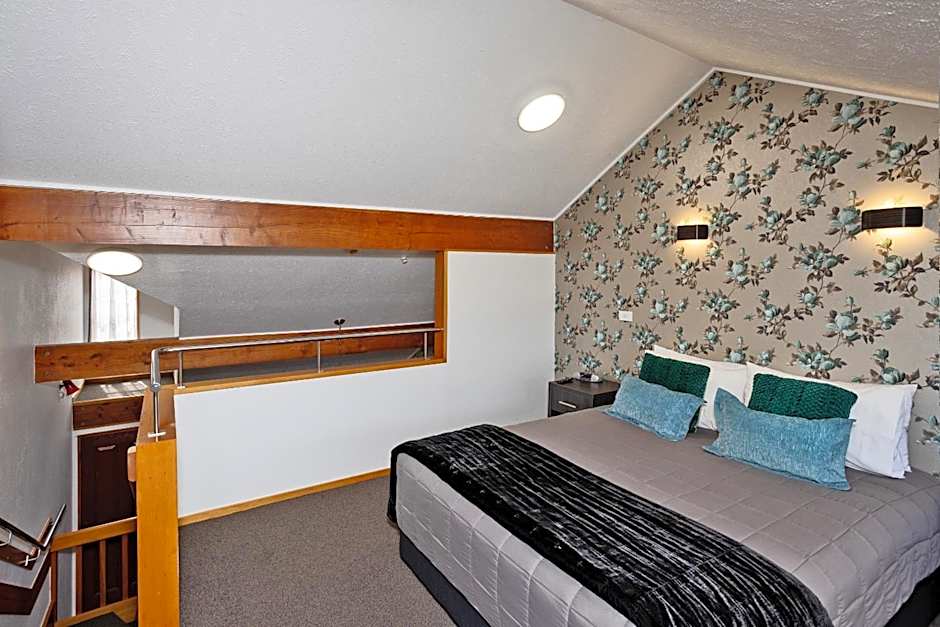 Balmoral Lodge Motel