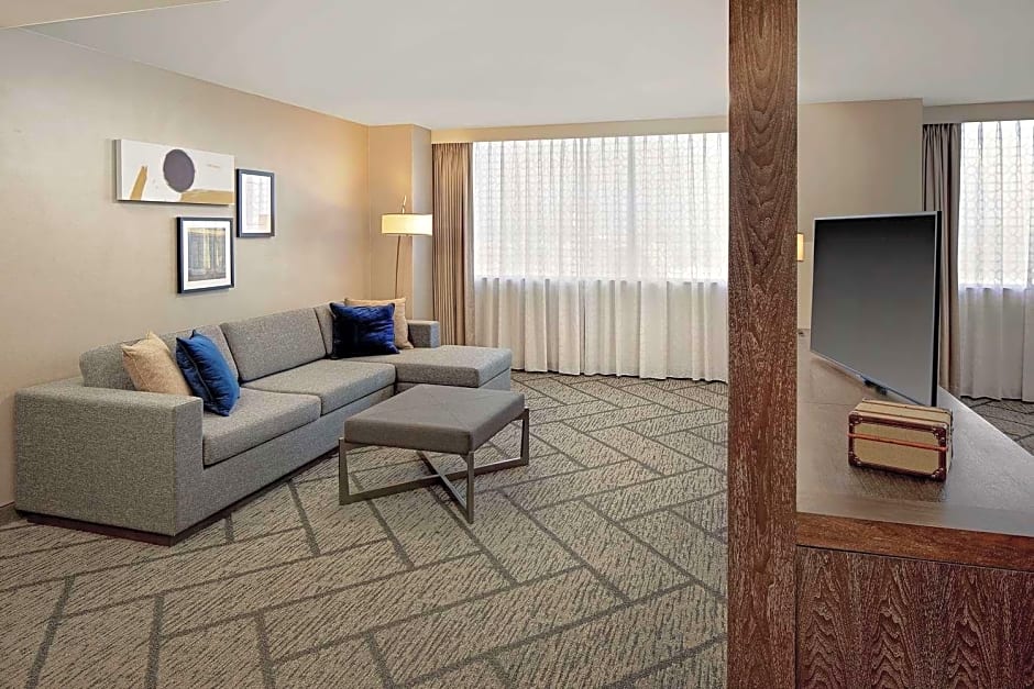 DoubleTree by Hilton Tulsa Downtown