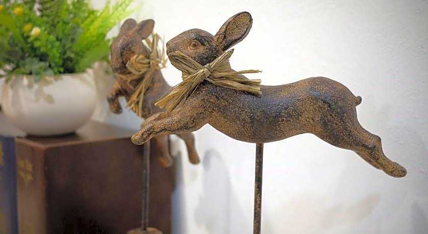 Hide and Seek Boutique Hometel