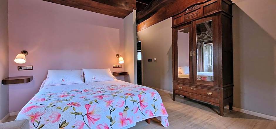 Habitaciones La Cuevona de Guitiriz,Parga, en el camino norte Lugo