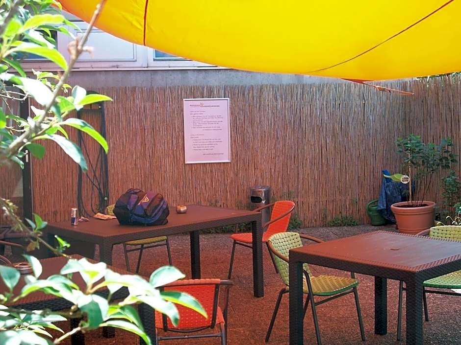 Gästehaus Kaiserpassage- Ihr Cityhostel