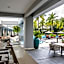 Emporium Suites By Chatrium