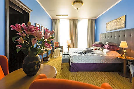 Deluxe Double or Twin Room with Garden View