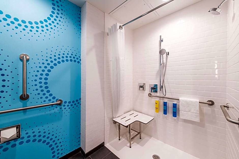 Tru by Hilton Fayetteville I-95, NC