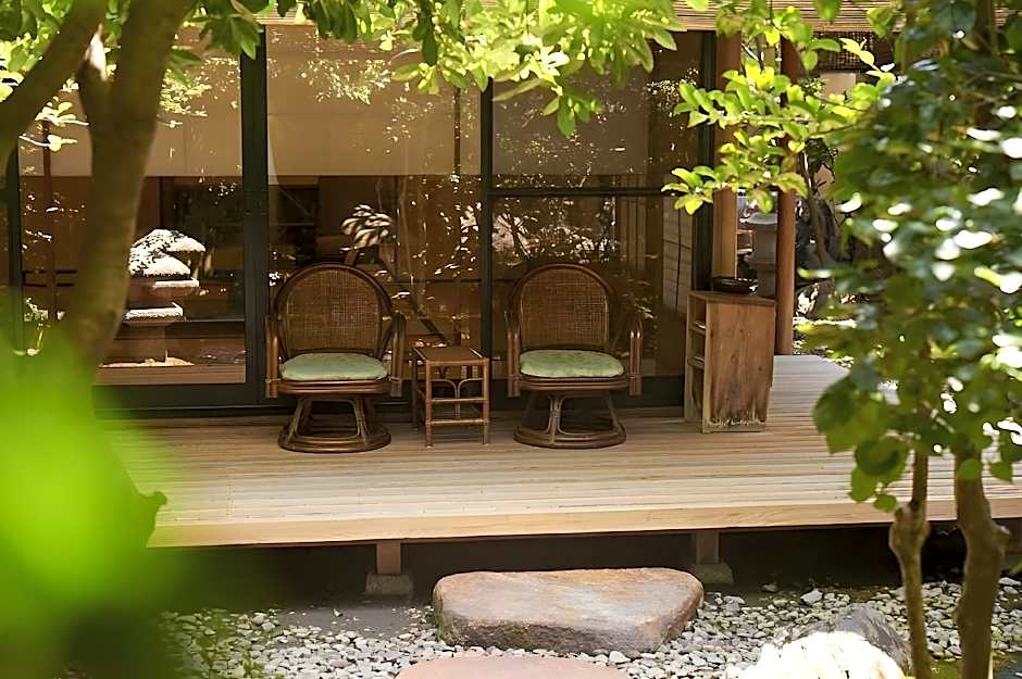 Ryokan Yakakutei