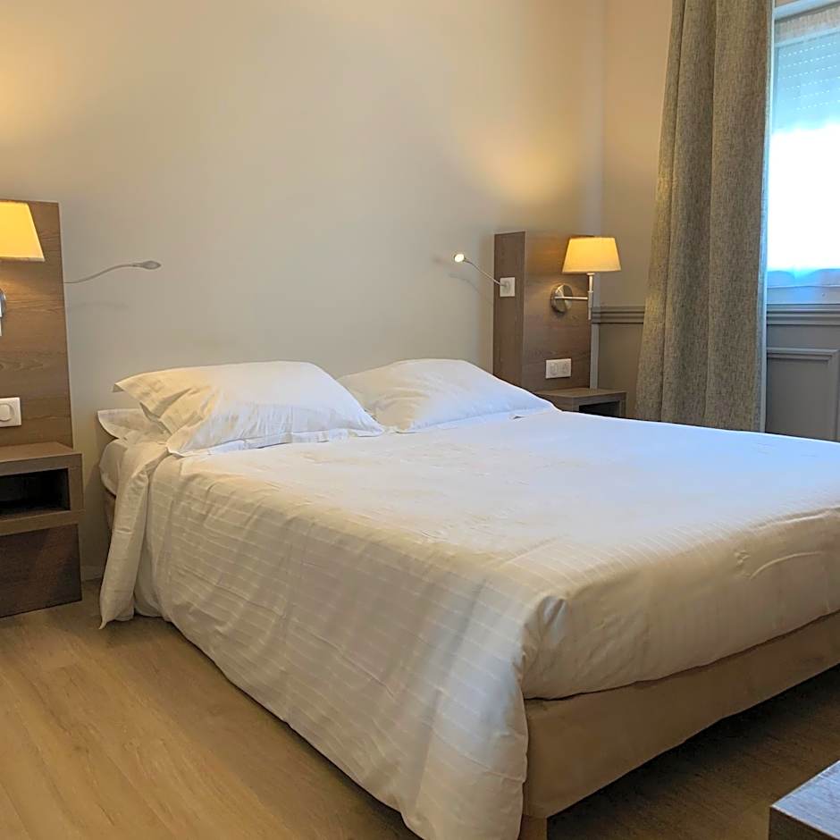 Photo 1 of 1 of Double Room