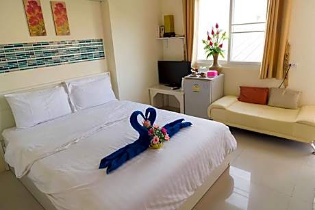 Lotus Suite Hua Hin