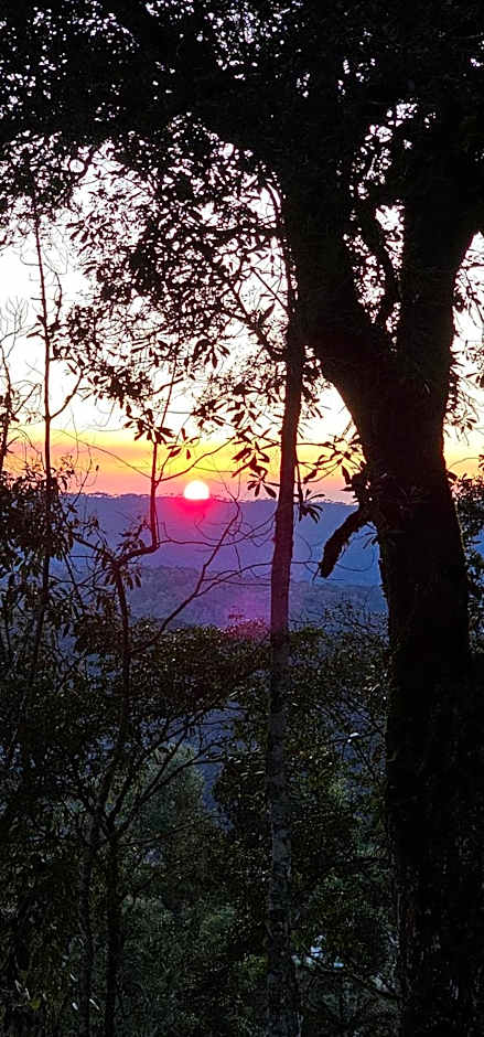 Sunset Serrano Chalés