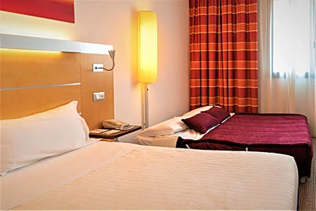 Family Queen Room with Sofa Bed