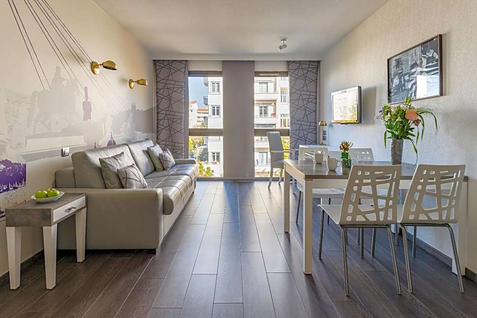 Lagrange Aparthotel Lyon LumiÃ¨re