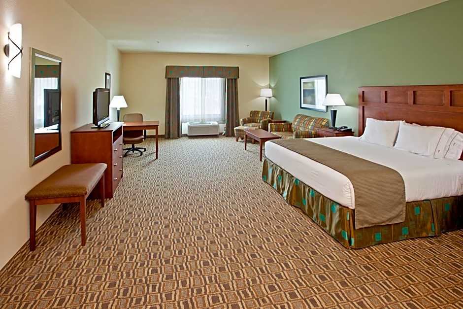 Holiday Inn Express & Suites Ripley By IHG