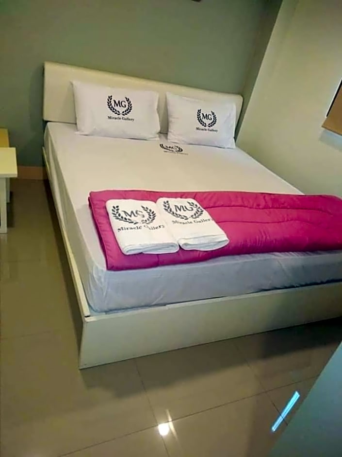 Miracle Gallery Hotel