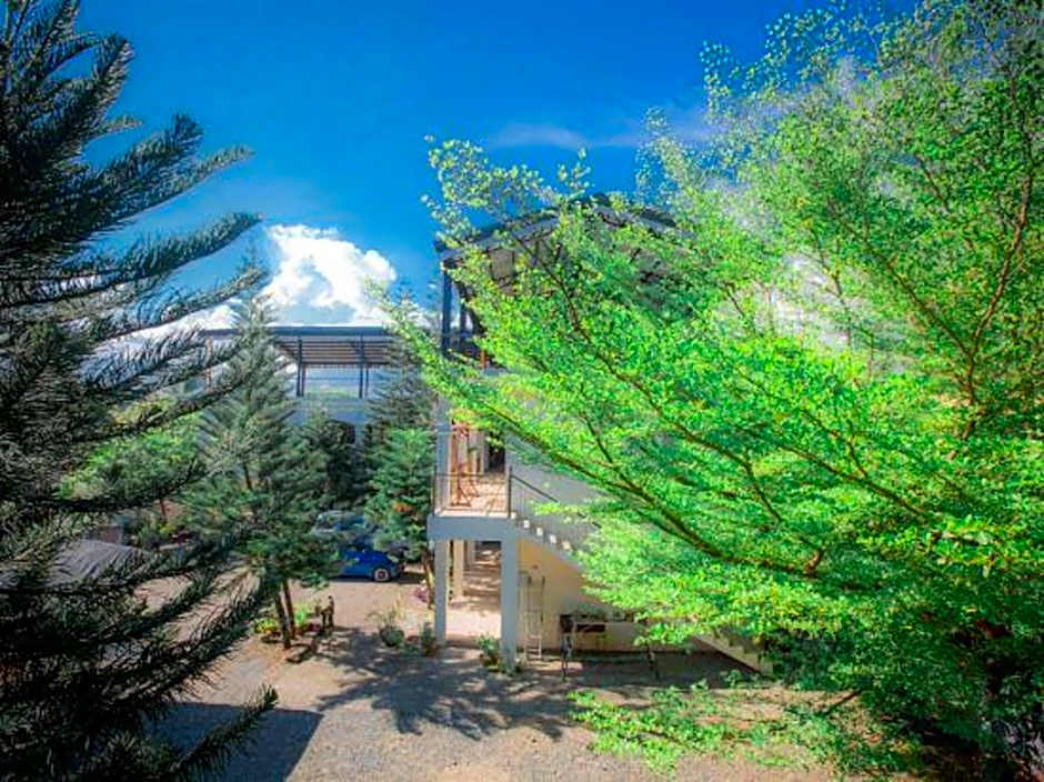 OYO 162 The West Inn