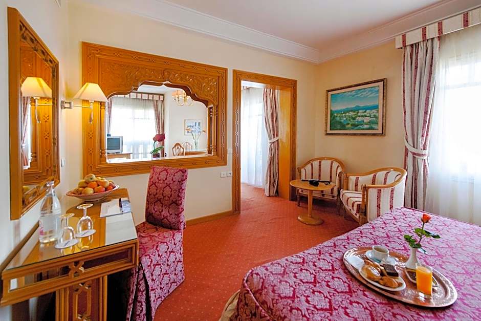 Medina Belisaire And Thalasso