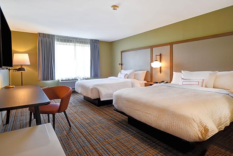 Fairfield Inn & Suites by Marriott Milwaukee North