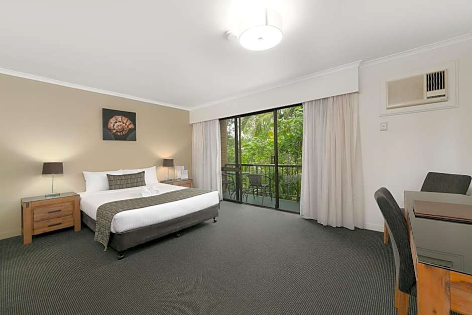 Mt Ommaney Hotel Apartments