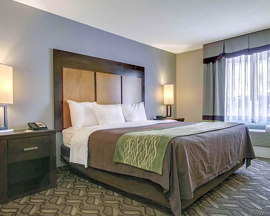 Comfort Inn & Suites El Paso I-10 Airport Area