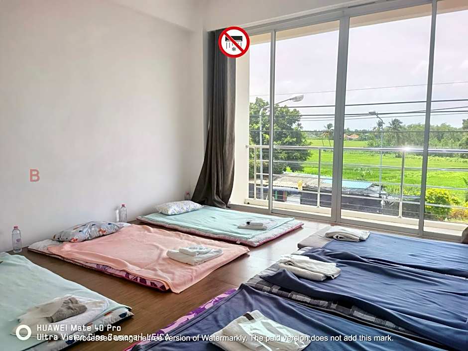 YYK Hostel 24H