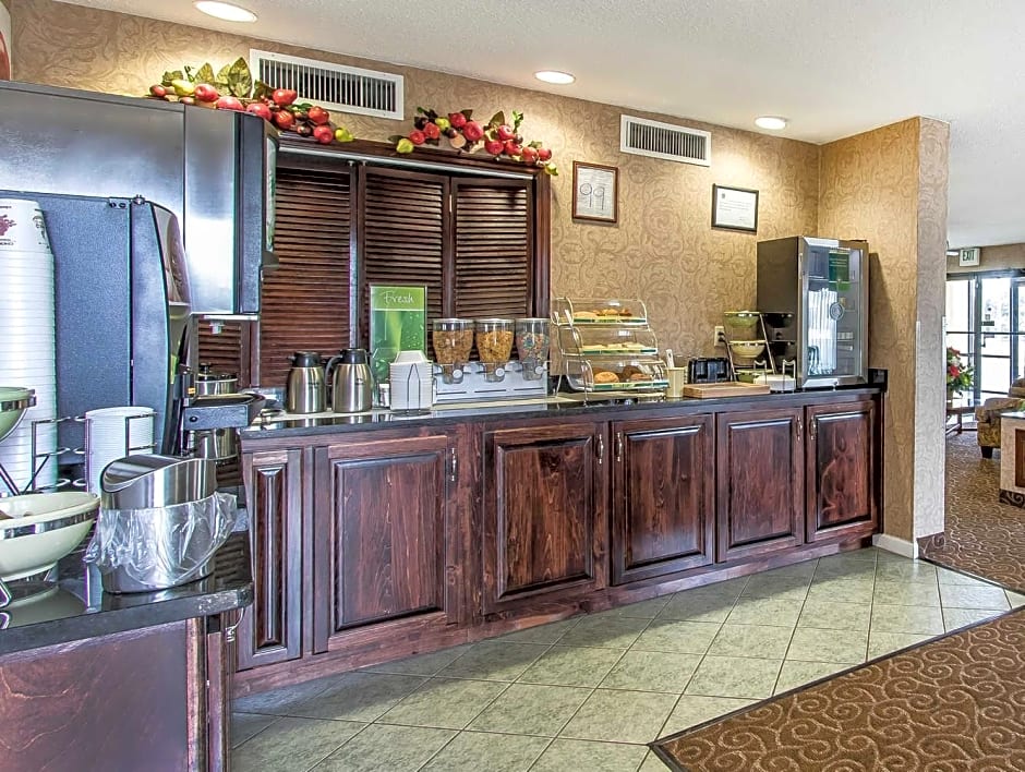 Quality Inn Andalusia