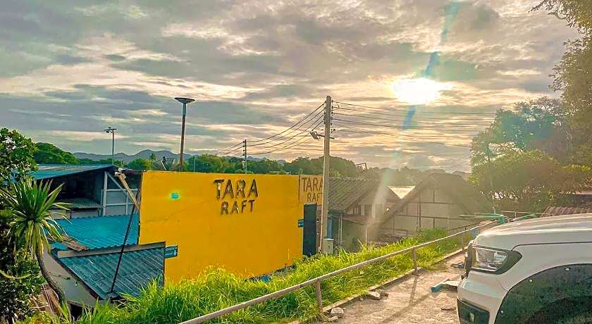 Tara Raft Kanchanaburi Guest House