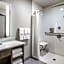 Holiday Inn Express & Suites East Tulsa - Catoosa By IHG