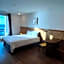 HOTEL52