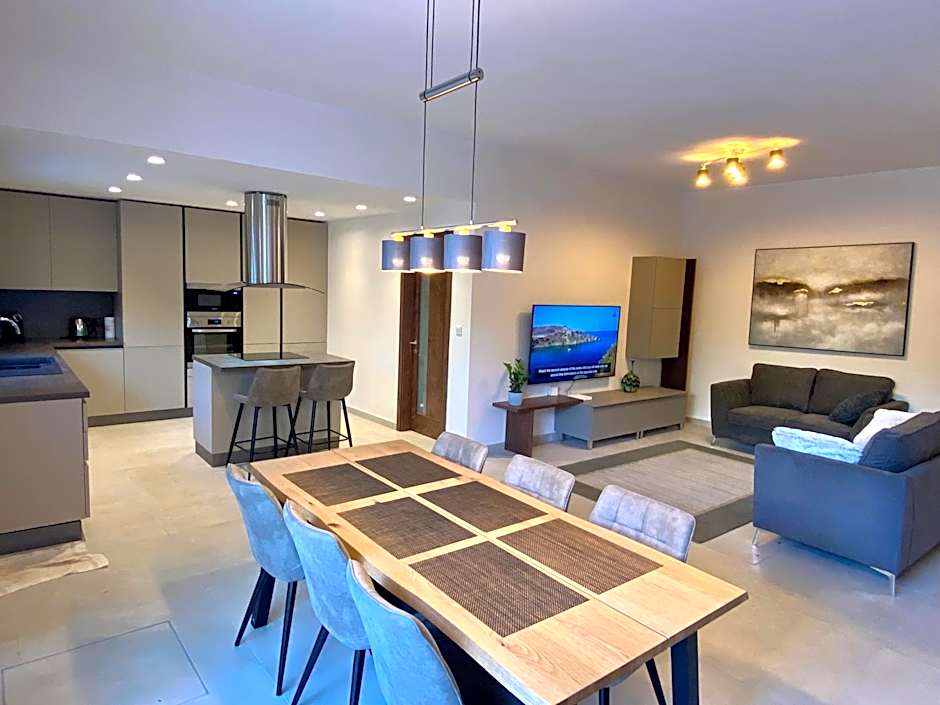 Maltese Garden Villa