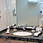 Across Hotels & Spa