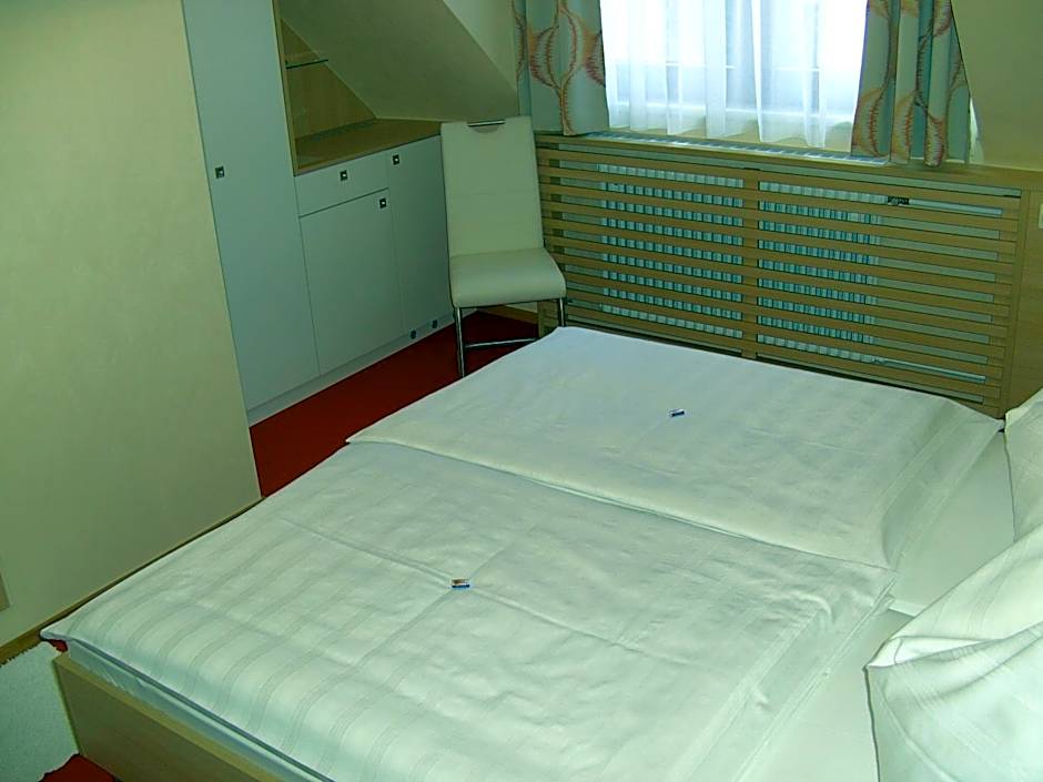 Frühstückspension Leopold Janu