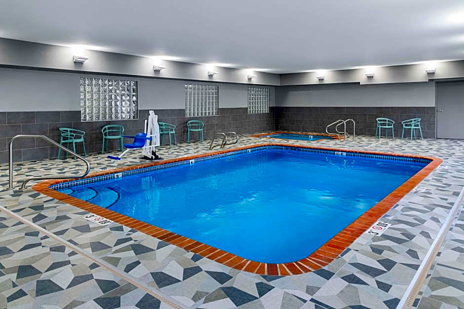 Spark by Hilton Lansing