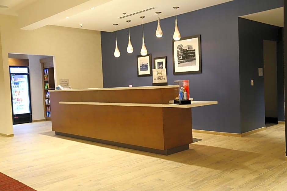 Hampton Inn & Suites - Richmond - Downtown, VA