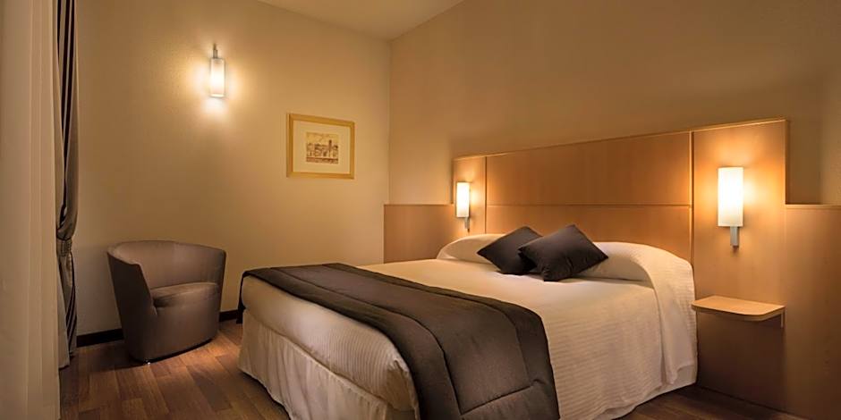 Hotel Rafael