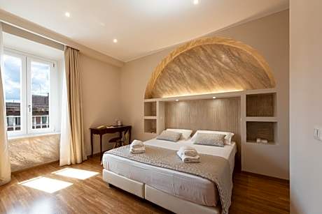 Top Floor Colosseo Guesthouse