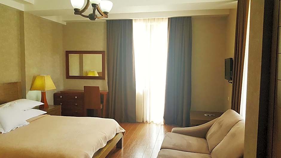 Crystal Hotel & SPA