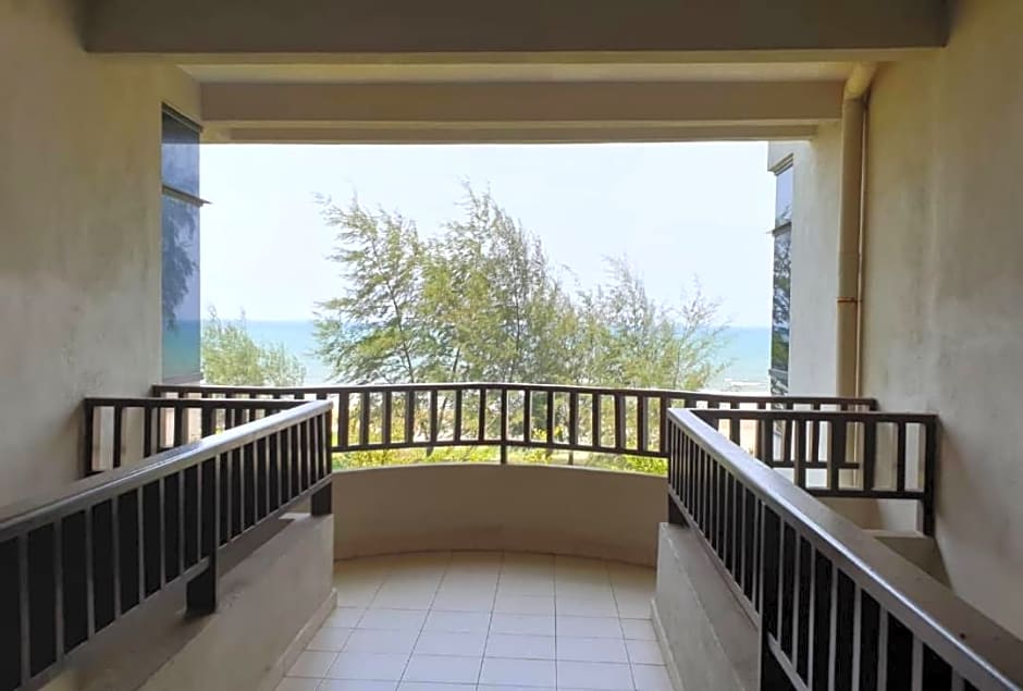 Samsuria Beach Apartment Resort