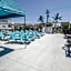 Surfcomber Motel