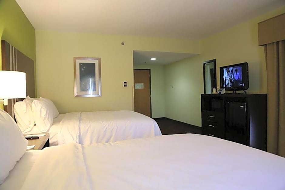 Holiday Inn Express Hotel & Suites Cleveland - Ms By IHG