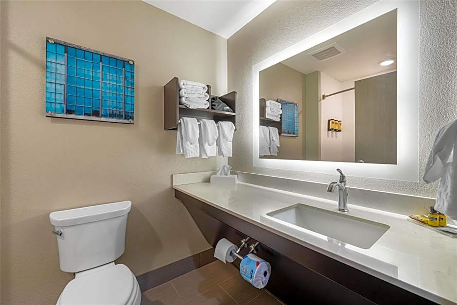 Best Western Plus McPherson