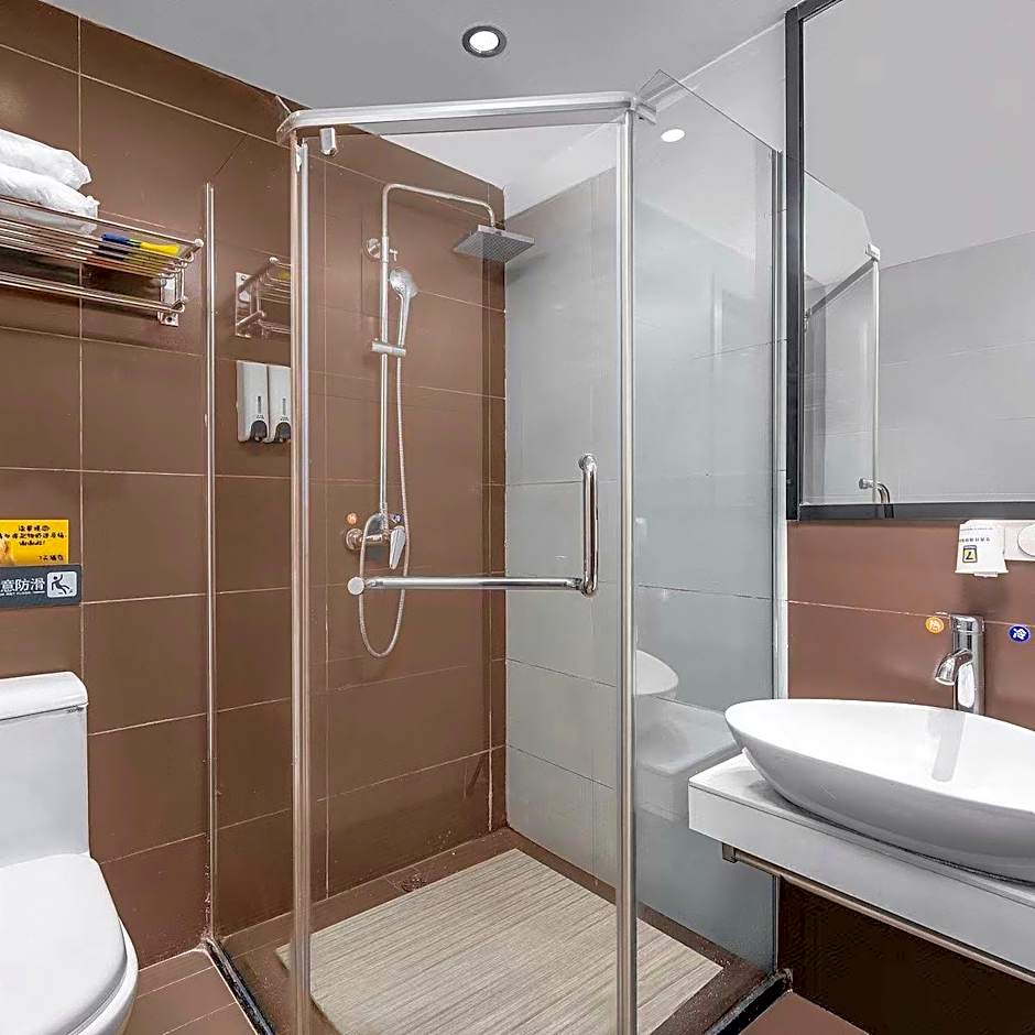 7 Days Inn Chenzhou Zixing Dongjiang Lake Branch